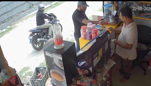 দিনদুপুরে দুঃসাহসিক ছিনতাই, ক্রেতা সেজে দোকান মালিকের সোনার চেইন লুট, রামনগরে চাঞ্চল্য