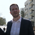 ইরান নাগরিকদের লক্ষ্য করে ব্যালিস্টিক হামলা চালাচ্ছে, ‘যুদ্ধাপরাধ’ বললেন ইসরায়েলের মুখপাত্র