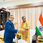 মন্ত্রী রতনলাল নাথের সঙ্গে সাক্ষাৎ করলেন আগরতলাস্থিত বাংলাদেশের সহকারী হাই কমিশনার