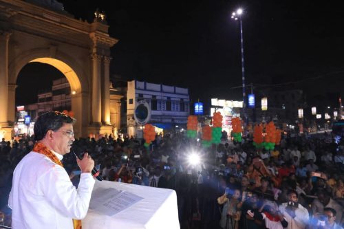 অবৈধ বাংলাদেশীদের ভোট ব্যাংক হিসেবে ব্যবহার করছে টিএমসি: মুখ্যমন্ত্রী