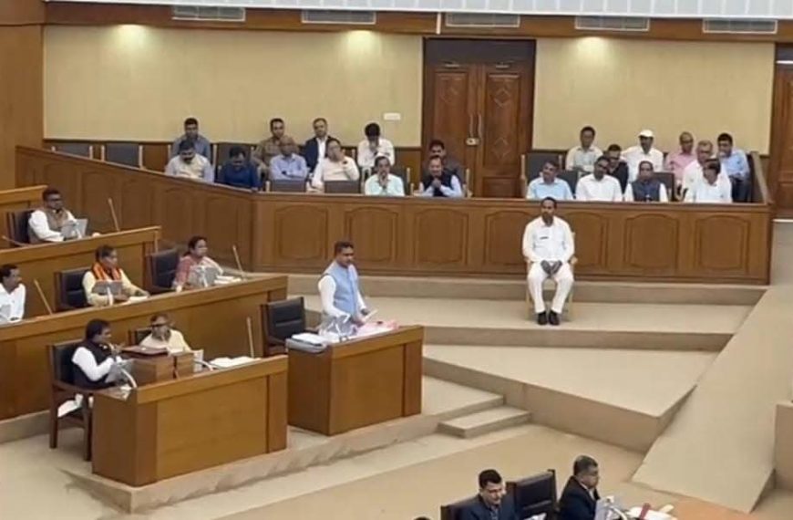 বিধানসভায় কংগ্রেস বিধায়ক সুদীপ ও মুখ্য সচেতক কল্যাণীর বাকবিতণ্ডা