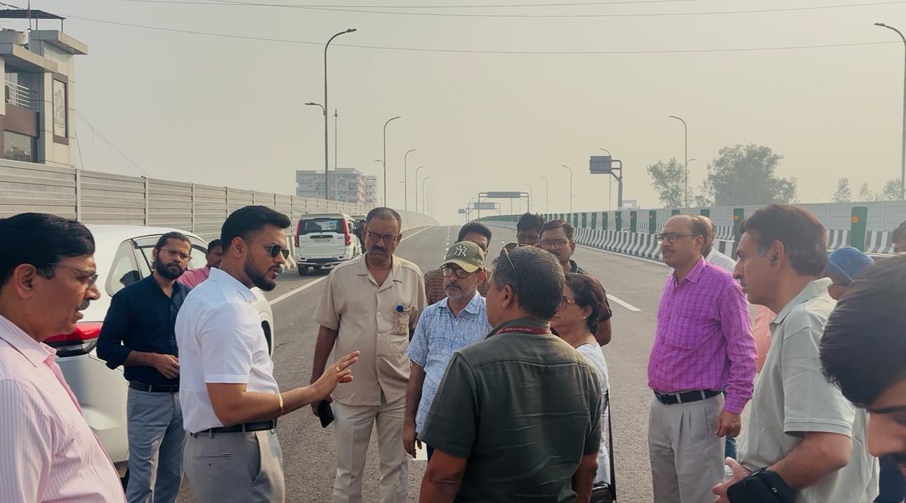 লখনউ থেকে কানপুর : এক্সপ্রেসওয়ে যাতায়াত সময় কমে হবে মাত্র ৩০–৩৫ মিনিট