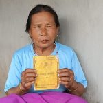 ভাতা বঞ্চিত ৮০ বছরের স্বামীহারা জনজাতি বৃদ্ধা, প্রশাসনের দৃষ্টি আকর্ষণের আবেদন