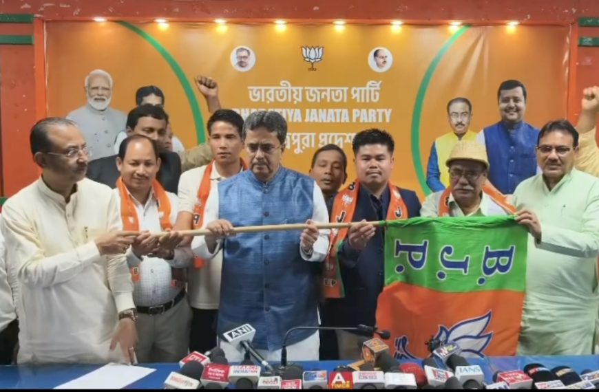 এডিসি ভোটের আগে তিপরা মথায় বড় ভাঙন, পদ্ম শিবিরে যোগ এমডিসি সহ একাধিক নেতা