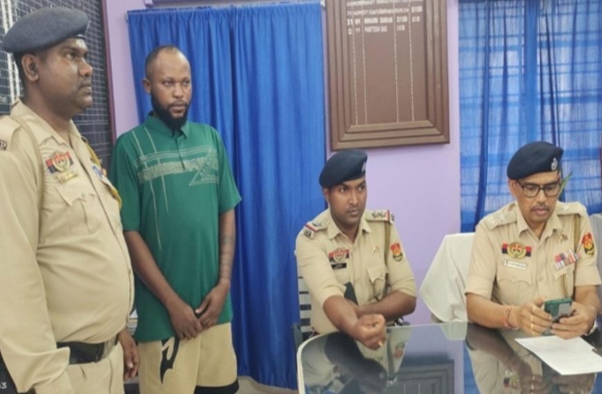 আগরতলা রেলস্টেশন থেকে ক্যামেরুনের নাগরিক আটক, অবৈধভাবে ভারতে প্রবেশের অভিযোগ