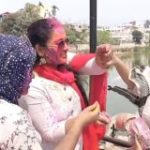 রাজধানীতে রঙের উৎসব হোলিতে মাতলেন রাজ্যবাসী