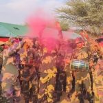 সীমান্তে দায়িত্বের মাঝেই হোলির রঙে রঙিন সশস্ত্র বাহিনী