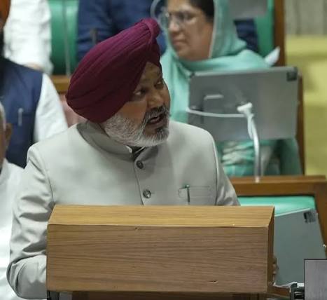 পঞ্জাবে মহিলাদের জন্য মাসিক আর্থিক সহায়তা ঘোষণা, সাধারণ শ্রেণির জন্য ১,০০০ ও তফসিলি জাতির জন্য ১,৫০০ টাকা