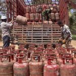 বিকল্প রুটে এলপিজি-এলএনজি সরবরাহ নিশ্চিত করছে ভারত, উৎপাদন বাড়াচ্ছে দেশীয় সংস্থাগুলি