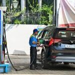 জ্বালানিতে আবগারি শুল্ক কমানোয় স্বস্তি, কেন্দ্রকে সাধুবাদ এনডিএ নেতাদের