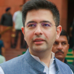 ‘ভয় পেলে চলবে না’: আপে ভাঙন স্পষ্ট, রাঘব চাড্ডাকে কড়া জবাব কেজরিওয়ালের ঘনিষ্ঠদের