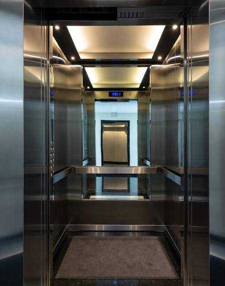 শ্রীনগরের হোটেলে লিফট ভেঙে পড়ে আহত ৬ পর্যটক, সবাই স্থিতিশীল