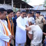 বন্যহাতির আক্রমণে নিহত মনিমালা দেববর্মার বাড়িতে গেলেন মুখ্যমন্ত্রী