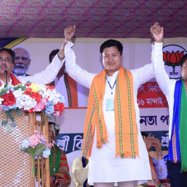 মস্তানি, গুন্ডামি করে ক্ষমতা ধরে রাখা যায় না,…