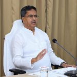 বর্তমানে পরিস্থিতি নিয়ন্ত্রণে, খোলা থাকছে স্কুল-কলেজ: মুখ্যমন্ত্রী