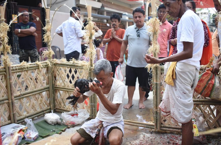 পালিত হচ্ছে জনজাতিদের প্রধান উৎসব গড়িয়া পূজা