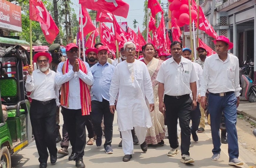ধর্মনগরে সিপিআইএম-এর প্রচারের ঝড়, অমিতাভ দত্তের সমর্থনে মিছিলে মানিক সরকারের পদযাত্রা