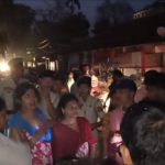 হাই ভোল্টেজ তার ছিঁড়ে নাবালিকা গুরুতর জখম, বিক্ষোভে বিদ্যুৎ দপ্তরে ভাঙচুর, রক্তাক্ত ওসি, পুলিশের লাঠিচার্জ