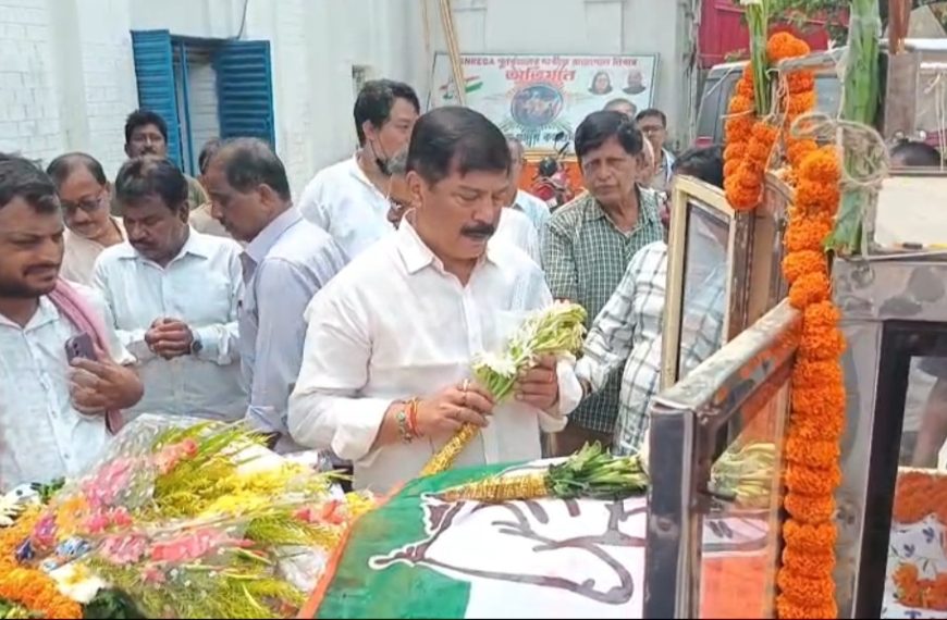 ত্রিপুরা হাইকোর্টের বর্ষীয়ান আইনজীবী সংকর ভট্টাচার্য প্রয়াত, শোক জ্ঞাপন কংগ্রেসের