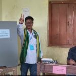 শান্তিপূর্ণ পরিবেশে শুরু এডিসি ভোট, মহারানী–তেলিয়ামুড়া কেন্দ্রে ভোট দিলেন আইপিএফটি প্রার্থী ধনঞ্জয় রিয়াং