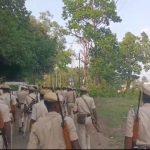 ২৬ নং বীরচন্দ্র কলসী কেন্দ্রে সংঘর্ষ, বোমা নিক্ষেপে উত্তেজনা