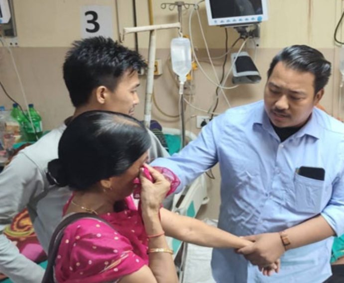 নির্বাচনোত্তর উত্তেজনা খোয়াইয়ে, হামলার অভিযোগ; আহত বিজেপি কর্মীদের দেখতে হাসপাতালে প্রদেশ সম্পাদক