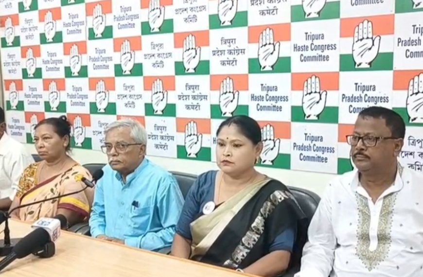কংগ্রেসের সাংবাদিক সম্মেলনে কেন্দ্রের বিরুদ্ধে তোপ, বেকারত্ব থেকে নারী নিরাপত্তা—একাধিক ইস্যুতে সরব