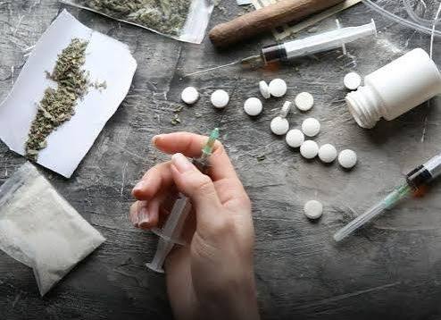 দিল্লিতে আন্তর্জাতিক মাদকচক্র ভাঙল ক্রাইম ব্রাঞ্চ, কুরিয়ারে আমেরিকায় পাঠানো হচ্ছিল নিষিদ্ধ ওষুধ