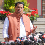 মোদির মিতব্যয়িতার বার্তা ঘিরে রাজনৈতিক তরজা, বিরোধীদের কটাক্ষে সরব মহারাষ্ট্র