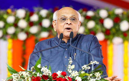 গুজরাটে বড় প্রশাসনিক রদবদল, বদলি ৭২ আইএএস আধিকারিক