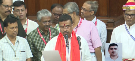 ভবানীপুর আসন রাখলেন শুভেন্দু অধিকারী, ছাড়ছেন নন্দীগ্রাম