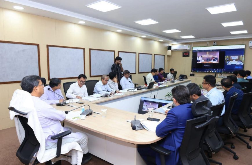 ভার্চুয়াল মাধ্যমে ‘মুখ্যমন্ত্রী সমীপেষু’ কর্মসূচির সূচনা, ধলাই জেলার ৩৫ জনের অভিযোগ শুনলেন মুখ্যমন্ত্রী