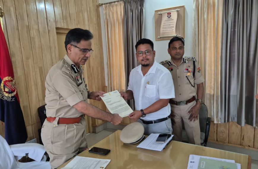 টাকারজলা বিধানসভায় আইনশৃঙ্খলার অবনতির অভিযোগে ডিজি-র কাছে স্মারকলিপি প্রদান