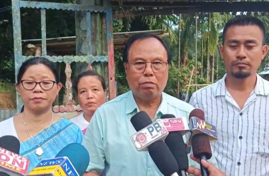 ডেপাছড়ার বেহাল রাস্তা ও বুদ্ধবিহারের সমস্যা খতিয়ে দেখলেন নবনির্বাচিত এমডিসি রতিশ ত্রিপুরা