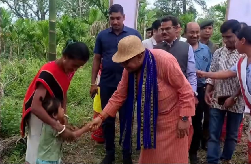 পাহাড়ি অঞ্চলে উন্নয়নের মূল হাতিয়ার সৌরশক্তি: মন্ত্রী রতন লাল নাথ