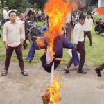 ফলাফল বিভ্রাটের অভিযোগে কৈলাসহর রামকৃষ্ণ মহাবিদ্যালয়ে এবিভিপির বিক্ষোভ, ভারপ্রাপ্ত উপাচার্যের কুশপুত্তলিকা দাহ