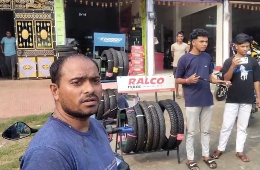 গ্রাহকদের সঙ্গে প্রতারণার অভিযোগে বিতর্কে শান্তির বাজারের ‘মা হুন্ডা’ শোরুম
