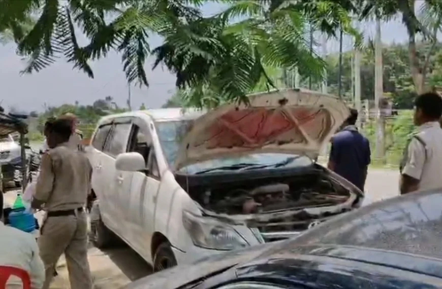 ভুয়ো সাংবাদিক সেজে গাঁজা পাচার, কমলপুরে ধৃত ৩,  উদ্ধার ২১.৫ কেজি গাঁজা