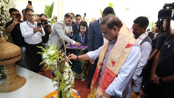 অসমে দেশের প্রথম এআই-চালিত ‘ফিজিটাল’ ব্যাঙ্ক শাখার উদ্বোধন, করলেন হিমন্ত বিশ্ব শর্মা