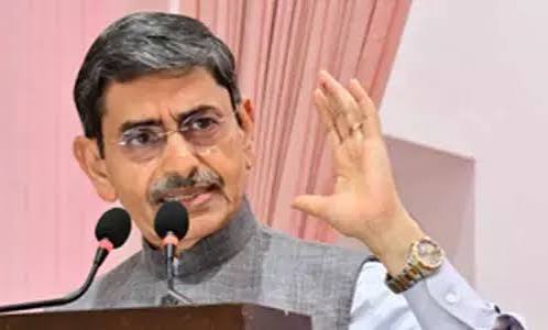 ক্ষমতা পরিবর্তনের একদিনের মধ্যেই রাজ্যপালের নতুন সচিব, দায়িত্বে সৌমিত্র মোহন