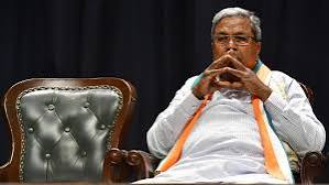 শিবকুমারের সঙ্গে ব্রেকফাস্ট বৈঠকের পর কর্নাটকের মুখ্যমন্ত্রীর পদ ছাড়ার সিদ্ধান্ত সিদ্ধারামাইয়ার