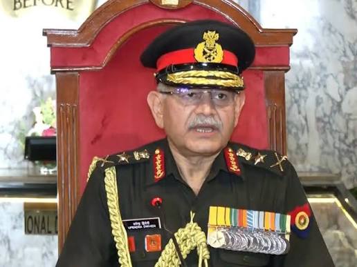 ‘অপারেশন সিঁদুর’ এখনও চলমান, প্রয়োজনে ‘অপারেশন সিঁদুর ২.০’-র জন্য প্রস্তুত তিন বাহিনী: সেনাপ্রধান জেনারেল দ্বিবেদী