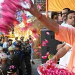 নিরাপত্তা ও শান্তির পরিবেশেই আনন্দ-উৎসবের প্রকৃত উদযাপন সম্ভব: যোগী আদিত্যনাথ