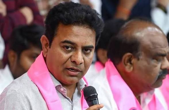 জেলে বন্দি বিআরএস নেতার সঙ্গে দেখা কেটিআরের, ‘প্রতিহিংসার রাজনীতি’ অভিযোগ কংগ্রেস সরকারের বিরুদ্ধে