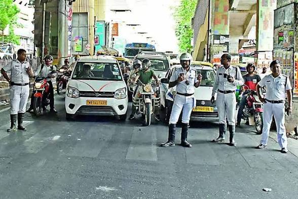 গণনার দিনে কলকাতায় বিজয় উৎসবে নিষেধাজ্ঞা, আইন-শৃঙ্খলা বজায় রাখতে কড়া পদক্ষেপ পুলিশের