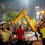 হাবড়া স্টেশনে উচ্ছেদ অভিযান ঘিরে উত্তেজনা, বিক্ষোভ হকার ও ব্যবসায়ীদের
