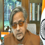 তৃণমূলে ভাঙন নীতিহীন রাজনীতির প্রতিফলন : শশী থারুর