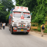 রাজ্য সরকারের আশ্বাসে অনির্দিষ্টকালের ধর্মঘট প্রত্যাহার, স্বাভাবিক হচ্ছে জনজীবন