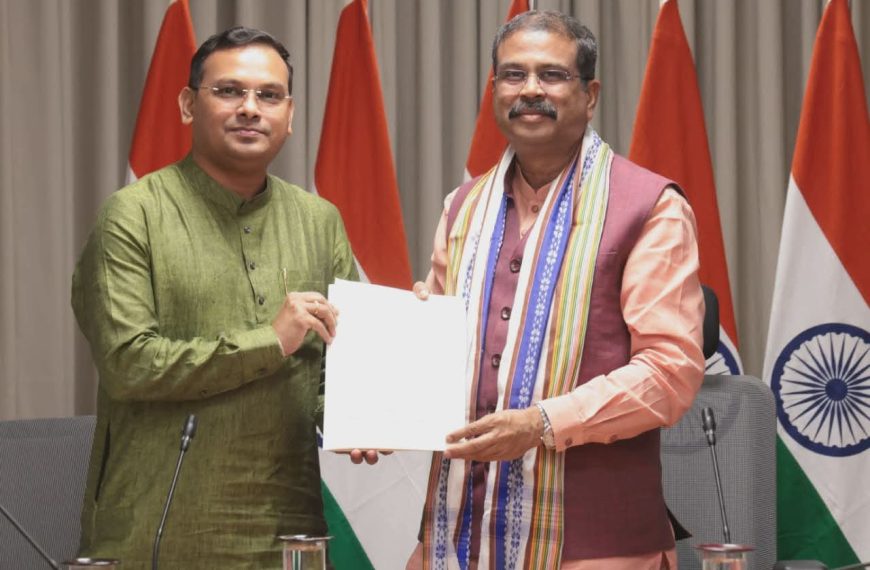 ত্রিপুরার উচ্চশিক্ষা খাতে কেন্দ্রীয় সহায়তার দাবি, শীঘ্রই নিয়োগ হবে ত্রিপুরা বিশ্ববিদ্যালয়ের স্থায়ী উপাচার্য