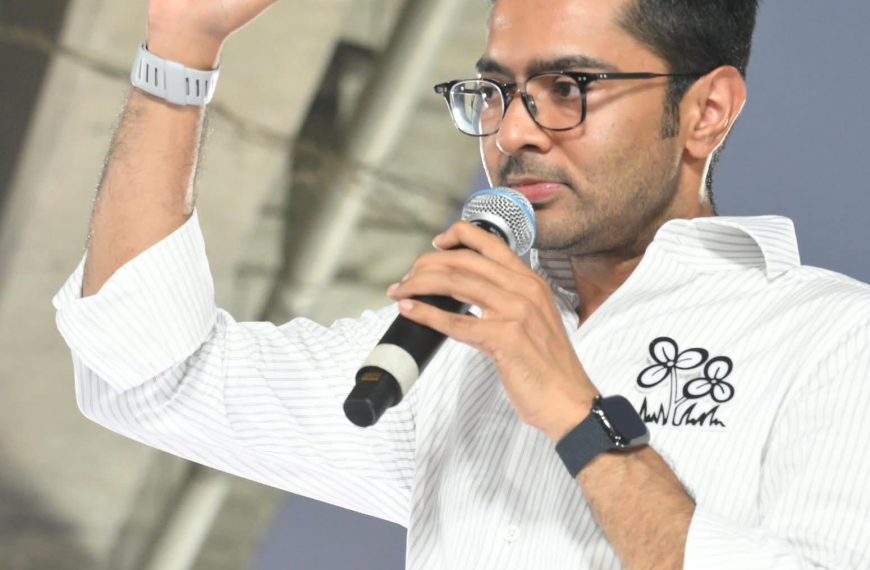 খোয়াই আদালতের সমন অভিষেককে, ২২ জুন হাজিরার নির্দেশ